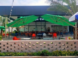 Dù Che Quán Cà Phê Long Châu - Địa Chỉ Uy Tín Cung Cấp Dù Che Chất Lượng Cao